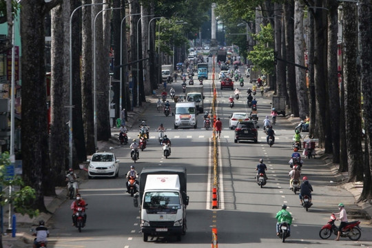 Tài xế xe tải không đi vào nội đô TP Hồ Chí Minh trong 3 ngày, người dân lưu ý để có lộ trình đi phù hợp