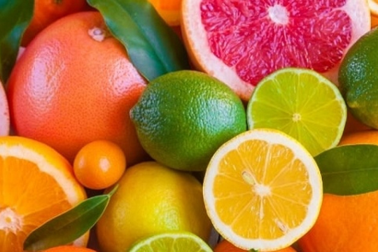 Loại trái cây ngon, bổ, rẻ bán đầy chợ Việt nhưng không nên ăn khi bụng đói