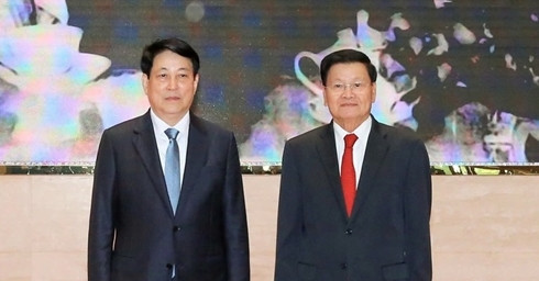 Chủ tịch nước Lương Cường dự Giao lưu hữu nghị Việt - Lào
