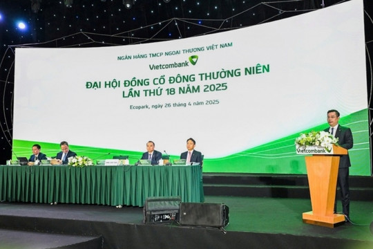 ĐHĐCĐ Vietcombank: Phát hành riêng lẻ hơn 540 triệu cổ phiếu, nâng vốn điều lệ lên cao nhất hệ thống
