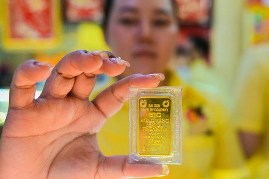 Giá vàng hôm nay, ngày 26/04/2025