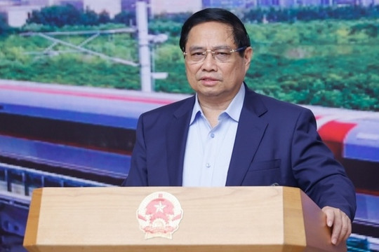Thủ tướng ra chỉ đạo ‘nóng’ với loạt dự án đường sắt: Viettel, VNPT được giao nhiệm vụ quan trọng
