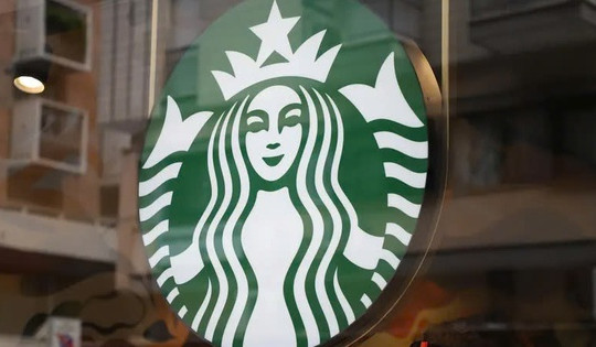 Starbucks sắp khai trương cửa hàng mới tại vị trí đắt giá bậc nhất Hà Nội, hướng nhìn thẳng ra hồ Hoàn Kiếm