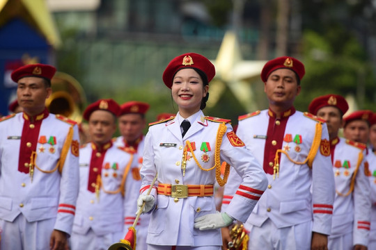 Viết tiếp bản hùng ca dân tộc trong kỷ nguyên mới, hòa bình đẹp lắm!