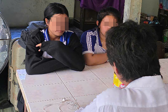 2 bạn học kể lại diễn biến vụ nữ sinh tử vong ở Vĩnh Long: Xe tải gây tai nạn chiếm hết đường