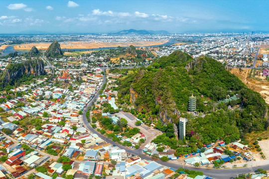 Sau sáp nhập, đây không chỉ là trung tâm kinh tế miền Trung mà có thể là địa phương đầu tiên của nước ta có 2 sân bay quốc tế