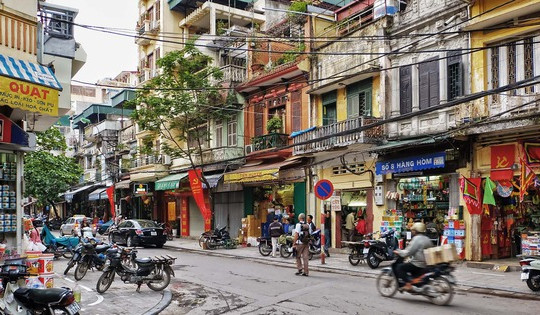 Nhà phố Hà Nội diễn biến tích cực đầu năm 2025: Giá tăng 30%, giao dịch gấp đôi cuối năm ngoái