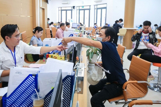 Từ 2025: 2 nhóm cán bộ, công chức sắp phải nghỉ việc trước khi kết thúc lộ trình sắp xếp hành chính