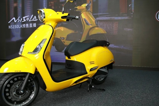 Honda ra mắt mẫu xe ga phong cách cổ điển: Giá rẻ như cho, trang bị vượt phân khúc lại tiết kiệm xăng