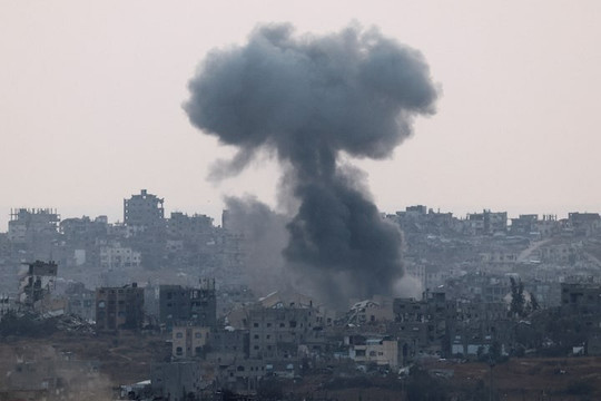 Israel tăng cường tấn công trên bộ, tập trung giành quyền kiểm soát Dải Gaza