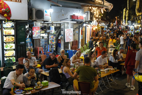 Nhiều hộ kinh doanh loay hoay trước 'giờ G' thay đổi kê khai thuế