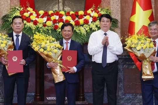 Chủ tịch nước Lương Cường bổ nhiệm 3 Phó chủ nhiệm Văn phòng Chủ tịch nước