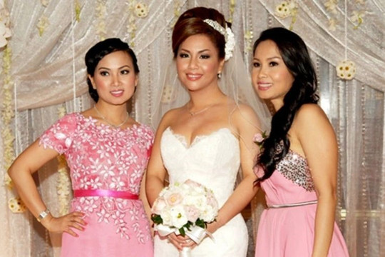Nữ ca sĩ có bố là nhạc sĩ, chị và em gái cũng là giọng ca nổi tiếng, ra nước ngoài lấy chồng tỷ phú gốc Việt khiến tài phiệt Mỹ chấn động