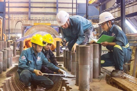 Thủ tướng: Phải có cơ chế, chính sách mang tính đòn bẩy để doanh nghiệp tư nhân phát triển không giới hạn