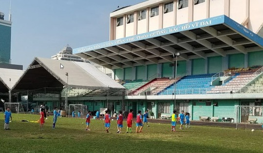 Sân vận động lâu đời tọa lạc tại ‘trái tim’ thành phố giàu nhất Việt Nam chính thức được lên đời