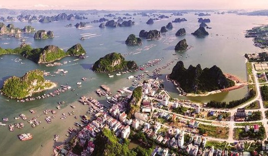 Huyện đảo lớn nhất Việt Nam tiến sát mục tiêu trở thành đặc khu kinh tế đầu tiên của đất nước