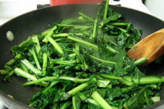 Cây mọc dại ở nông thôn Việt Nam, sang nước ngoài giá hơn 200.000 đồng/kg: Chuyên gia Mỹ 'hết lời khen ngợi'
