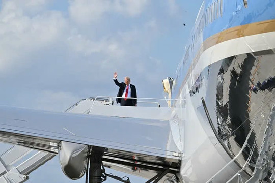 Không chờ nổi Boeing, ông Trump ‘chốt đơn’ món quà đắt nhất lịch sử ngoại giao Mỹ từ đại gia vùng Vịnh