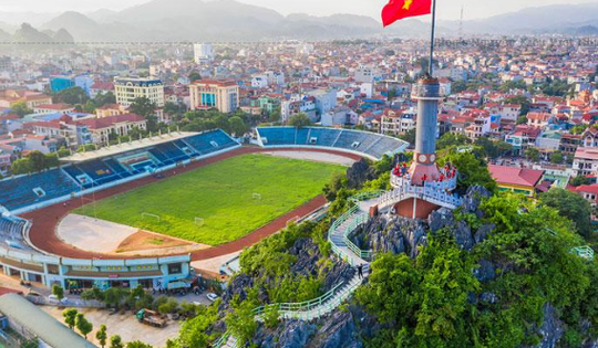 Việt Nam sắp ‘xóa sổ’ một sân vận động lâu đời tại tỉnh miền núi giáp Trung Quốc