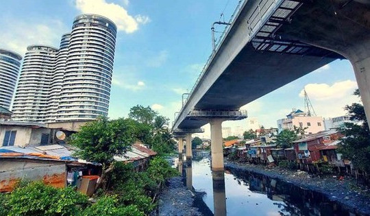 Thành phố giàu nhất Việt Nam sẽ giải tỏa hàng nghìn căn nhà lụp xụp, 'đổi đời' cho 2 kênh rạch ô nhiễm đã nhiều năm