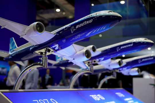 Gỡ lệnh cấm, Trung Quốc cho phép 50 máy bay Boeing quay lại đường băng