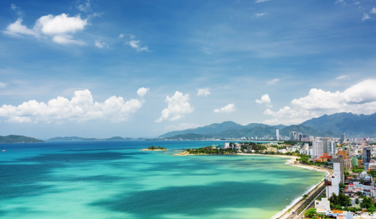 Việt Nam có một thành phố vào top điểm đến hàng đầu thế giới mùa hè 2025, tọa lạc tại tỉnh sở hữu đường bờ biển dài nhất đất nước