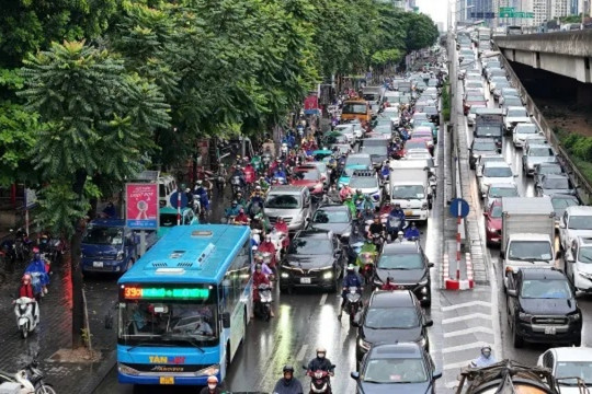 Siết tiêu chuẩn khí thải với ô tô sản xuất trước năm 2022, VinFast có được hưởng lợi?