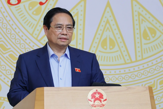 Thủ tướng: Có sự buông lỏng, thiếu trách nhiệm trong việc tràn lan sữa giả, thuốc giả, yêu cầu kiểm điểm nghiêm khắc