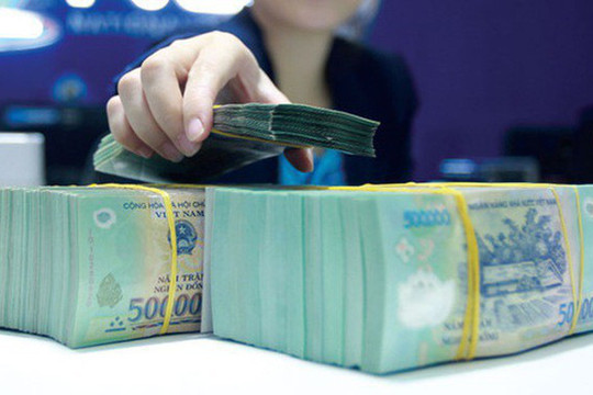 Khối ngoại chi trăm tỷ gom cổ phiếu ngân hàng
