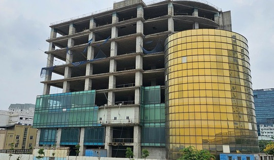 Tòa tháp 220 triệu USD ‘đắp chiếu’ gần 15 năm trên đất vàng Thủ đô: Từng lập kỷ lục và rao bán với mức giá ‘trên trời’