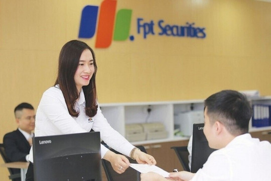 Chứng khoán FPT (FPTS) muốn vay ACB 2.000 tỷ đồng để đầu tư trái phiếu, cho vay ký quỹ