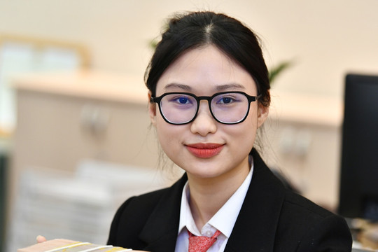 Lãi suất ngân hàng hôm nay 16/5/2025: Nhà băng vừa giảm vừa tặng thêm lãi suất