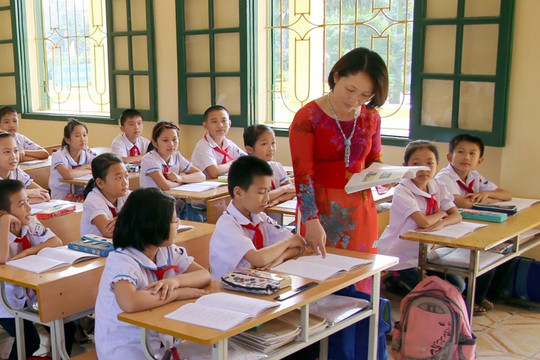Giáo viên có thể được trả lương dạy thêm giờ