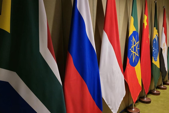 Đánh bại G7, dự kiến vượt Mỹ, BRICS chính thức lập dấu mốc lịch sử