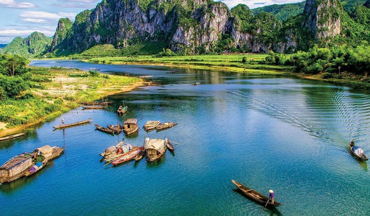 Việt Nam đang sở hữu một trong 13 điểm đến đẹp nhất thế giới, là 'vương quốc hang động' với hàng loạt kỷ lục