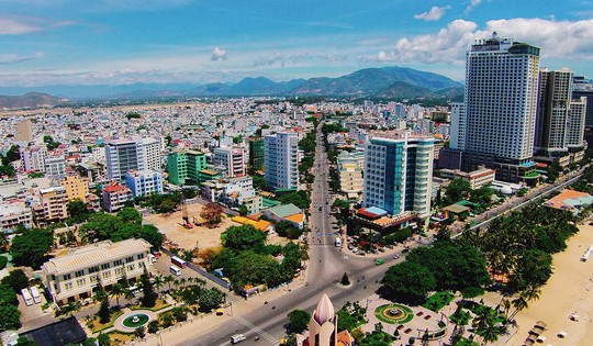 Sau khi ‘về chung một nhà’, tỉnh mới này sẽ có đường bờ biển dài nhất, resort đắt bậc nhất Việt Nam