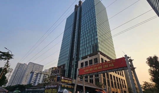 Tháp 27 tầng bỏ hoang nằm đối diện tòa nhà chọc trời cao nhất Thủ đô: Hoang phế suốt 16 năm qua, tương lai vẫn vô định