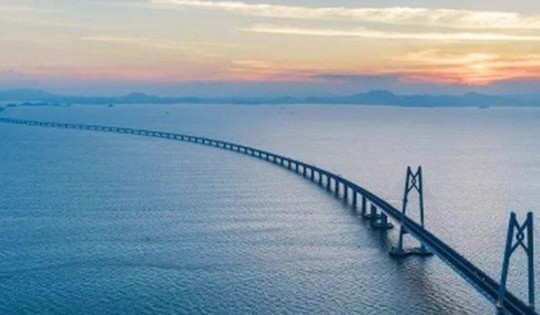 Sắp khởi công cầu treo dài nhất thế giới được ví như 'kỳ quan thứ 8', chịu được sức gió 300km/h