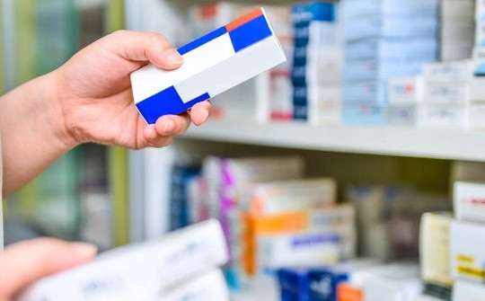 Từ 9 cơ sở bán thuốc giả ở TPHCM, kêu gọi người dân '2 không'