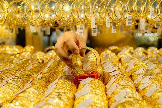 Công an phát cảnh báo quan trọng tới người dân mua vàng