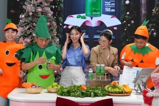 Thùy Tiên bị khởi tố, 'trợ thủ đắc lực của Quang Linh Vlogs' bị réo tên rần rần vì không bóng chim tăm cá