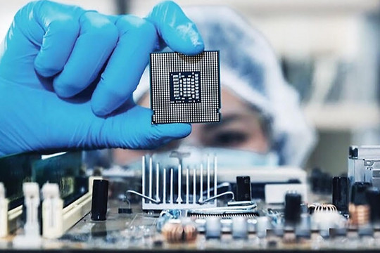 Vừa khởi công nhà máy chip tại Bình Dương, CT Group đã tiếp cận người làm nên 'thung lũng Silicon châu Á'