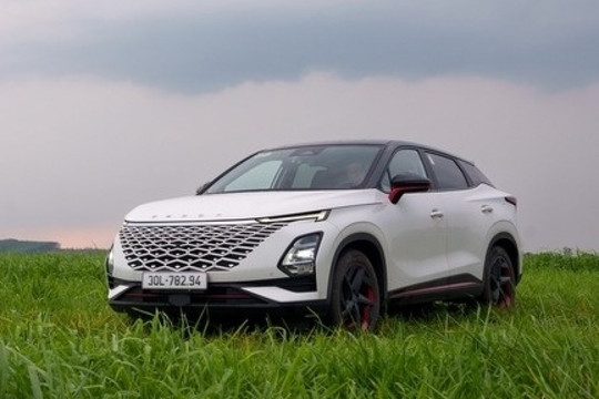 Loạt mẫu xe ô tô Trung Quốc giảm giá rẻ như cho trong tháng 5/2025, ngang SUV cỡ A đã có xe sang lái