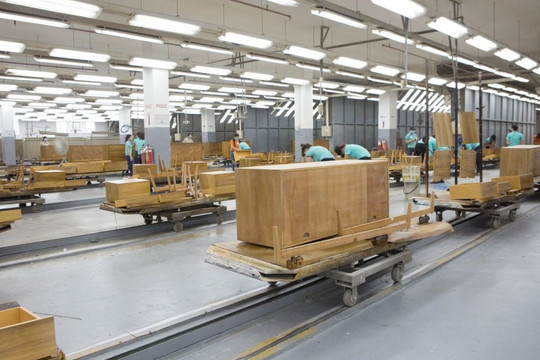 Giữa căng thẳng thuế quan, doanh nghiệp gỗ Việt được Bộ Công Thương mở đường vào thị trường 27 tỷ USD