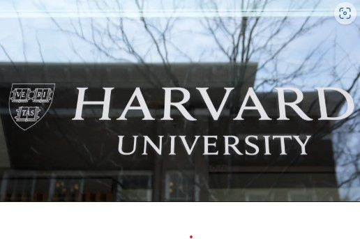 Chính quyền Tổng thống Trump thu hồi quyền tuyển sinh quốc tế của Đại học Harvard