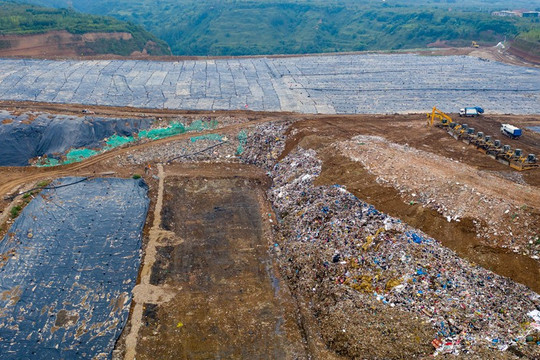 Tìm thấy ‘kho báu’ khổng lồ trong bãi rác 4.100ha, ước tính giá trị lên tới 150.000 tỷ