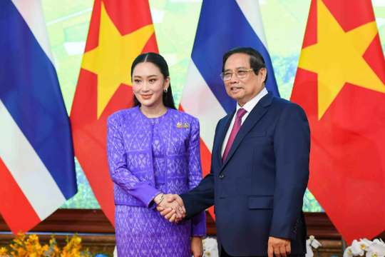 Lộ thời điểm Việt Nam vượt mặt Thái Lan trở thành nền kinh tế lớn thứ hai Đông Nam Á, lọt top 20 nền kinh tế lớn nhất thế giới