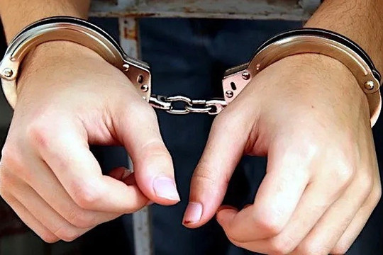Lĩnh án 10 năm tù vì mang vòng hoa tang, cáo phó uy hiếp người nợ dai