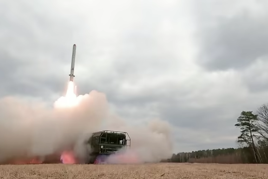 ‘Lá chắn thép’ Patriot của Ukraine gặp khó trước tên lửa Iskander nâng cấp của Nga