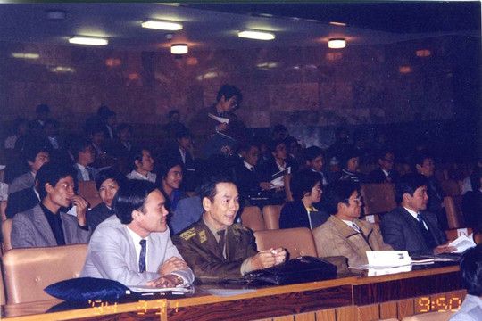 Nhà tình báo Việt Nam duy nhất là Giáo sư Toán học: Sống ‘lập dị’ trong căn phòng 7 lớp khóa, được phong hàm Thiếu tướng Công an
